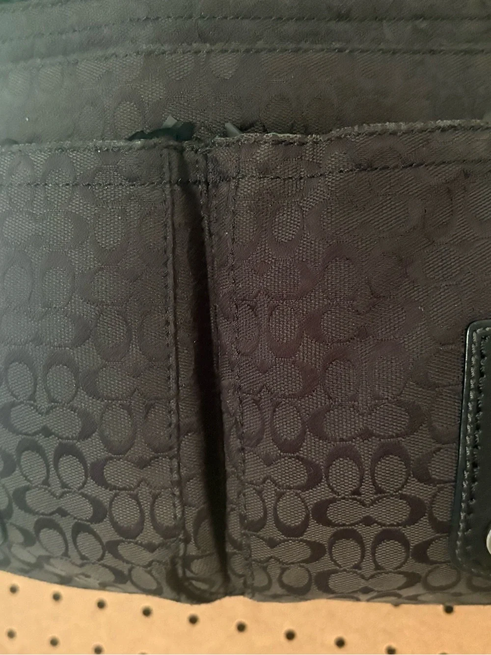 Genuine Coach Signature Jacquard Black Canvas Messenger Bag - Picture 6 of 8